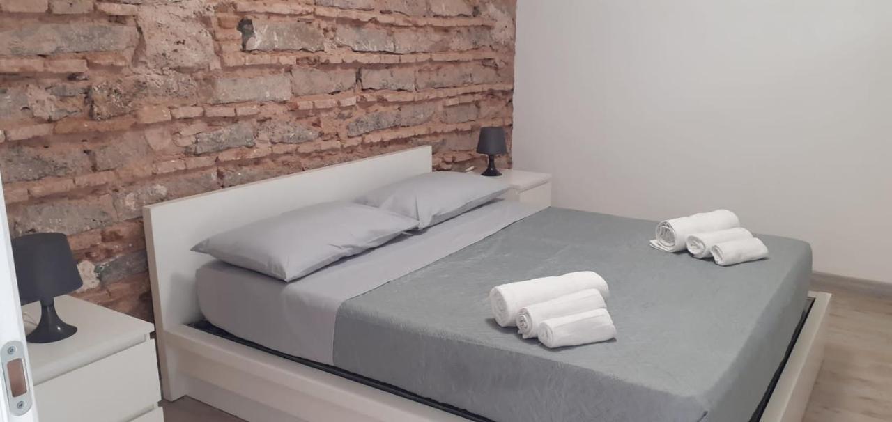 Loft Home Sweet Home Катанія Екстер'єр фото
